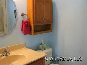 211 Fairway View Drive - Photo 8