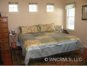 211 Fairway View Drive - Photo 10