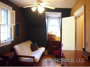 127 Lake Drive - Photo 16
