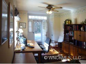 127 Lake Drive - Photo 17