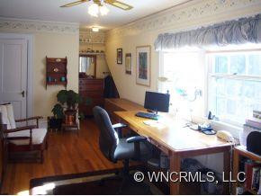 127 Lake Drive - Photo 18