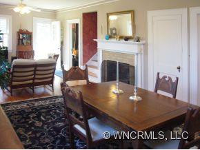 127 Lake Drive - Photo 4