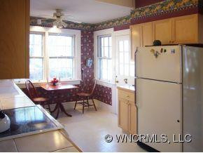 127 Lake Drive - Photo 9