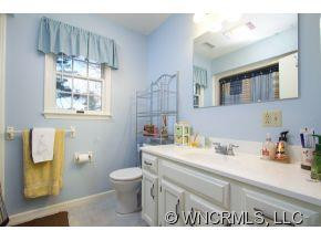 1 HAMPTON LANE - Photo 15