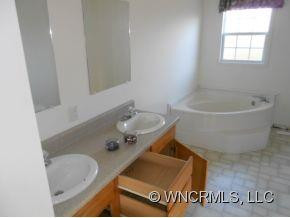 435 Fortescue Road - Photo 5