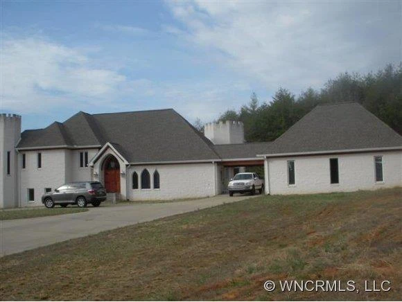300 Spring Hill Drive