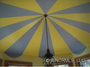 300 Spring Hill Drive - Photo 3
