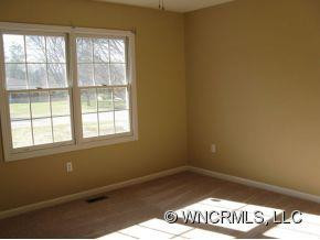 92 Liberty Road - Photo 5