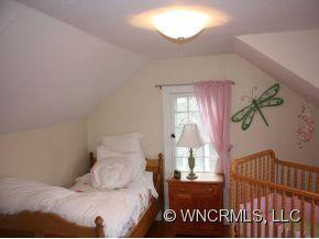 45 LAWRENCE PLACE - Photo 11
