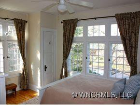 45 LAWRENCE PLACE - Photo 9