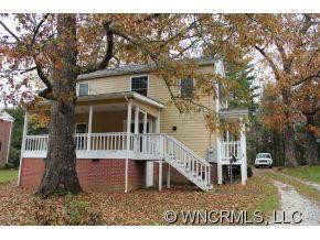 389 Park Ave - Photo 3