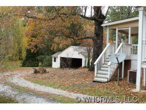 389 Park Ave - Photo 4