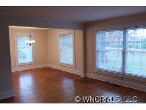 389 Park Ave - Photo 9