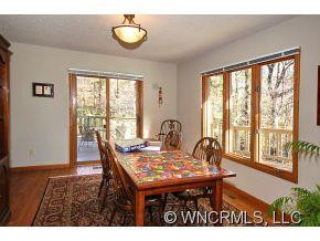 223 Robinhood Road - Photo 8