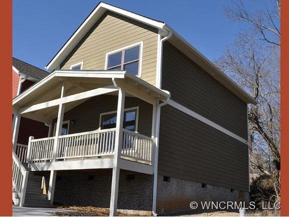 6 Cottage Cove Lane