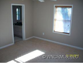 553 Thunder Road - Photo 12