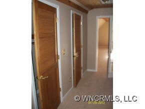 553 Thunder Road - Photo 18