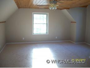 553 Thunder Road - Photo 20