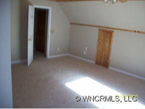 553 Thunder Road - Photo 21