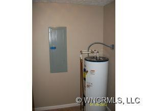 553 Thunder Road - Photo 22