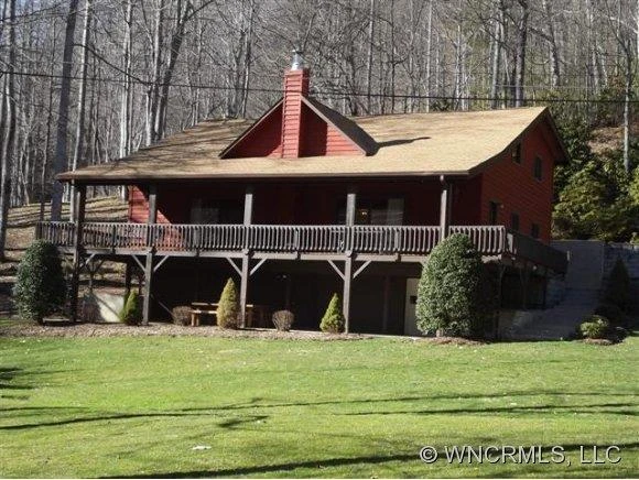 85 Chestnut Cove Road