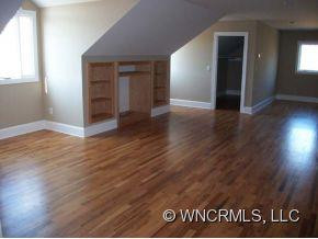 289 Fairway Drive - Photo 3