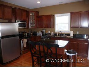 107 FAIRVIEW OAKS LANE - Photo 6