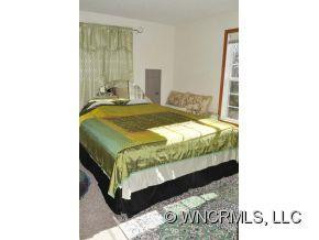219 E Oakview Road - Photo 9