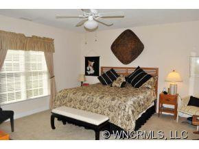 26 Little Cedar Court - Photo 13