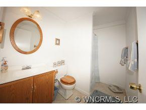 34 FERENVILLA DRIVE - Photo 17