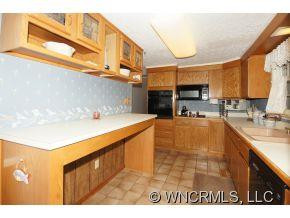 34 FERENVILLA DRIVE - Photo 7