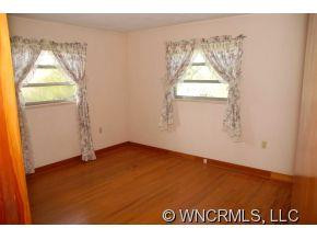 43 Hill Top Road - Photo 11