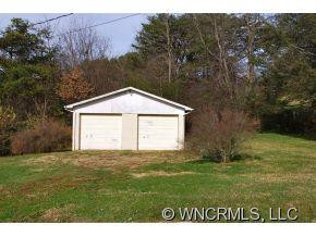43 Hill Top Road - Photo 4
