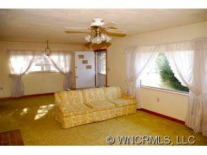 43 Hill Top Road - Photo 8