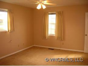 102 FALLING WATERS ROAD #2 - Photo 7