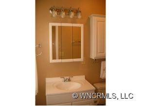 102 FALLING WATERS ROAD #2 - Photo 8