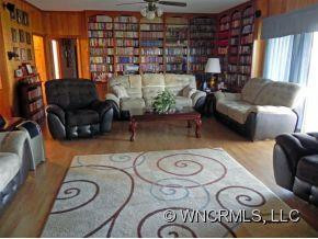 380 Morrow Motor Road - Photo 3