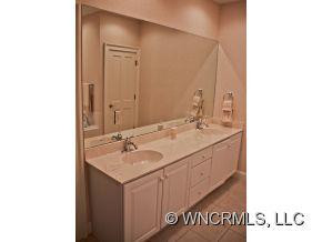 22 Trailside Court - Photo 9