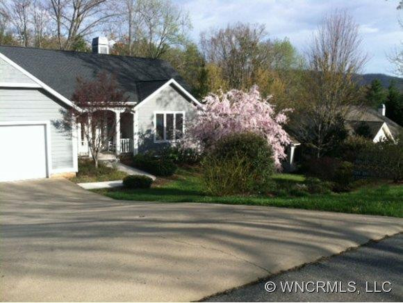 5 Ridgemont Drive