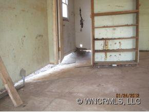  - Photo 5