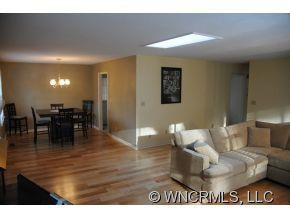 414 DEERHAVEN LANE - Photo 3