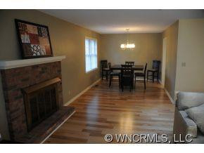414 DEERHAVEN LANE - Photo 5