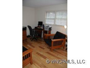 414 DEERHAVEN LANE - Photo 9