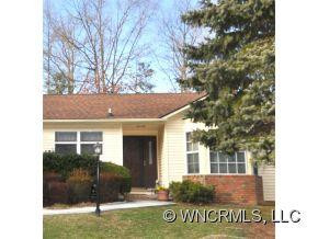 109 Exeter Court - Photo 2