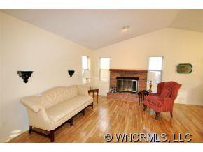 109 Exeter Court - Photo 3