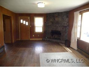 11 APPLE LANE - Photo 3