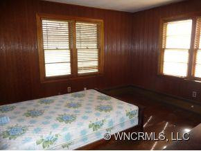 11 APPLE LANE - Photo 9