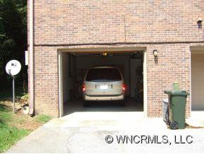 1305 Oakland Street Unit #2 - Photo 8