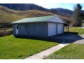 491 Yates Cove Road - Photo 3