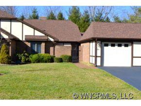 34 Lodge Lane - Photo 2